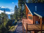 Whitefish Lakeview Escape is a beautiful luxury log home overlooking the glacier-formed Whitefish Lake